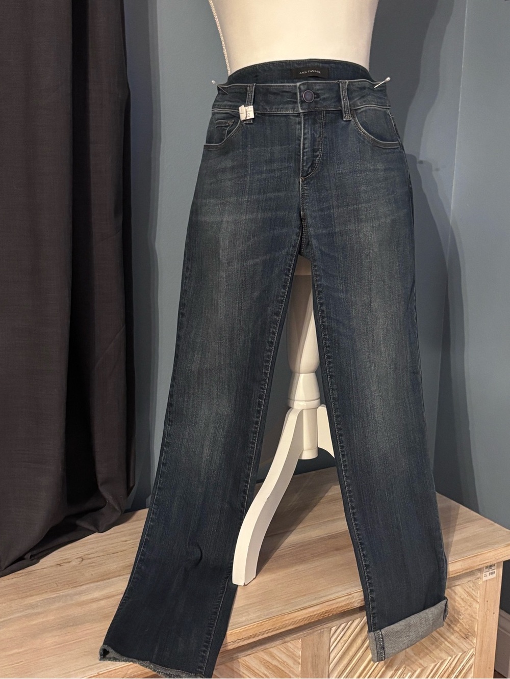 Ann Taylor Women’s Dark Wash Straight Slim Boyfriend Style Jeans